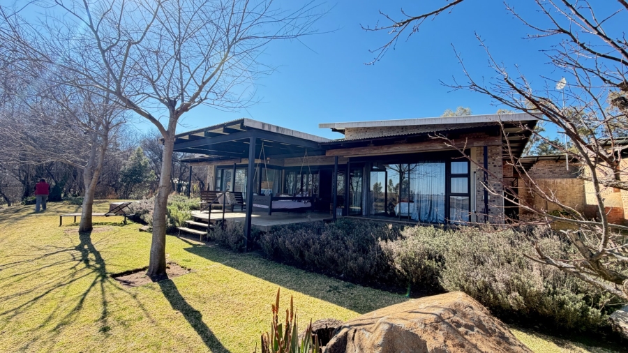 4 Bedroom Property for Sale in Viljoenskroon Rural Free State